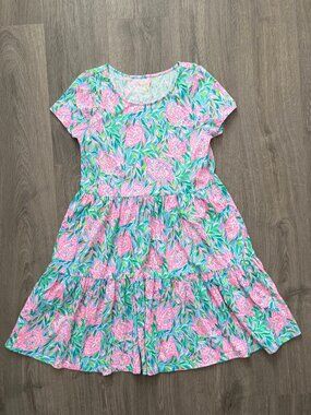 NWOT Lilly Pulitzer Swing Tiered Dress Size M